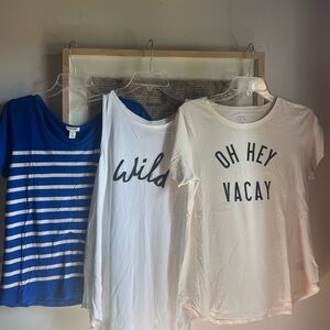 Bundle of 22 New & Gently Used Old Navy Tops. Size M